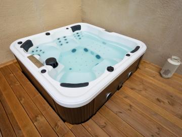 Bao lâu nên xả nước bồn sục một lần?
