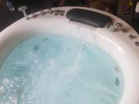 Sửa bồn tắm massage xong vẫn tái lỗi: Những nguyên nhân dễ bị bỏ sót và cách xử lý đúng